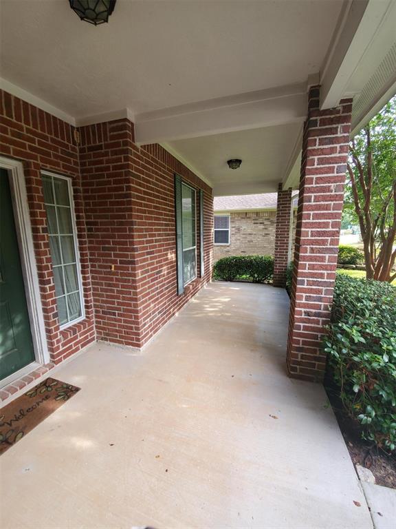 Building Photo - 3522 White Oak Point Dr