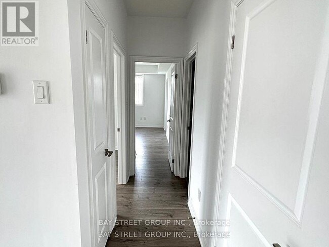 Photo du bâtiment - 2333 Sawgrass Dr