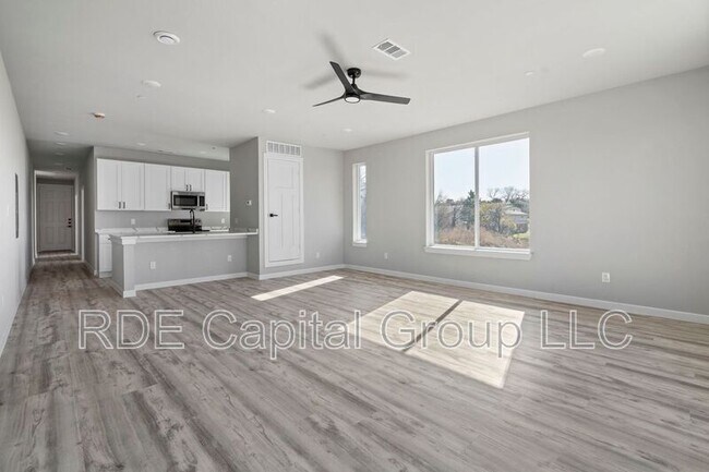 Foto del edificio - 948 S Corinth St Rd