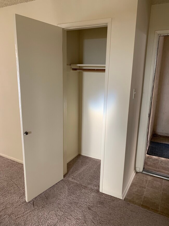 Unit Nº 13 ~ Coat Closet at Front Entryway - 3775 S Canfield Ave