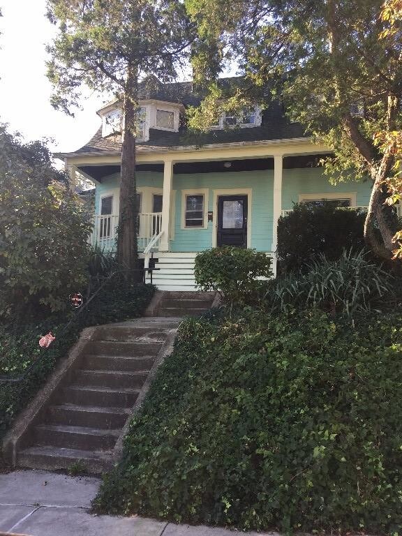 Foto principal - 226 Castleton Ave