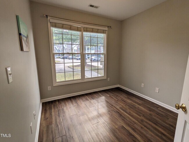 Foto del edificio - 2212 kurdrow - Bev Roberts Rentals and pro...