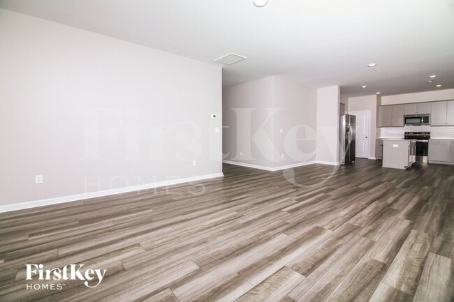 Building Photo - 210 Soy Bean Ln