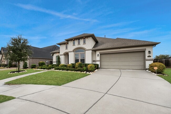 Building Photo - 23606 Verge Sims Dr