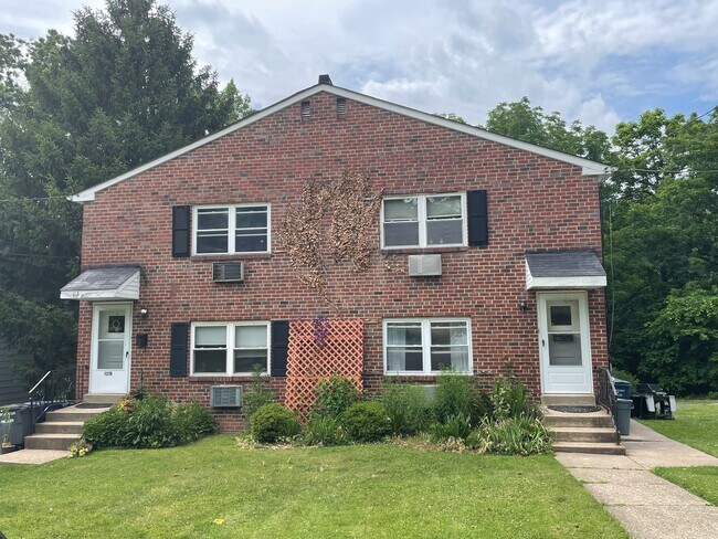 Foto del edificio - 131 Belmont Ave