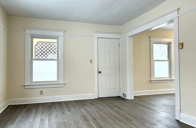 Building Photo - Two Bedroom Home Coming Soon in Grove City