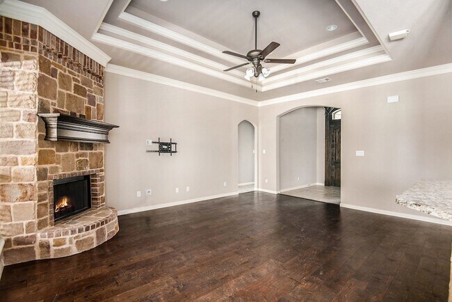 Building Photo - 136 Flying Diamond Dr