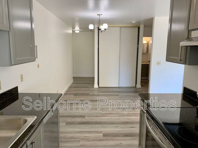 Foto del edificio - 121 41st St