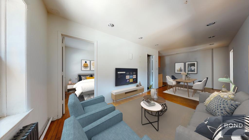 Foto principal - 139 E 12th St