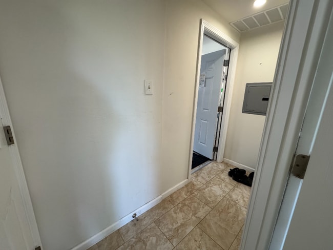 Foto del edificio - 127 Marbly Ave