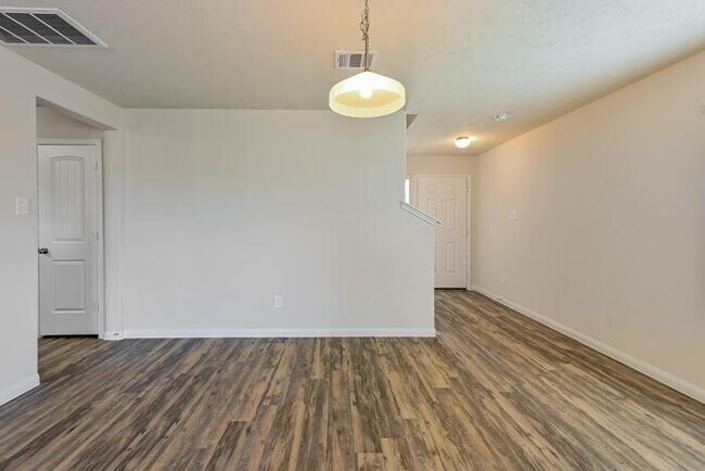 Foto del edificio - Hunters Pond - 10614 Goose Way, San Antoni...