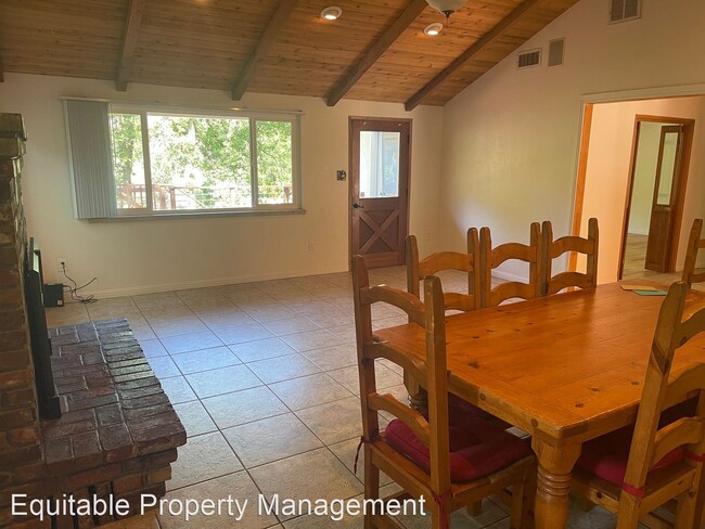 Building Photo - 4 br, 2 bath House - 16818 Tudor Lane