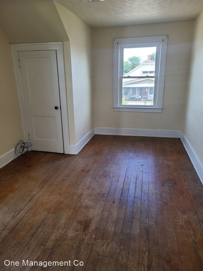 Building Photo - 3 br, 1.5 bath House - 344 Massie Ave