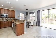 Foto del edificio - 8895 NW 100th Pl