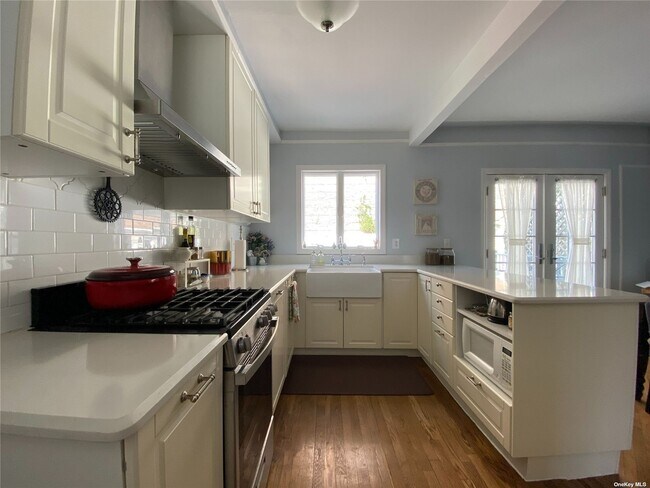 Foto del edificio - 139-61 86th Ave