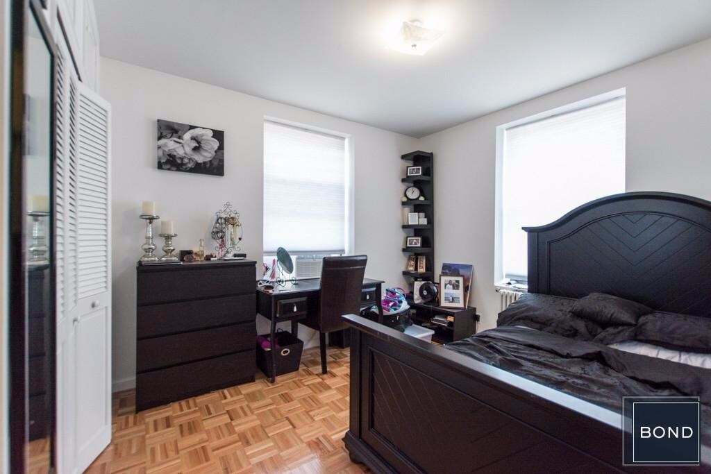 Foto principal - 430 E 6th St