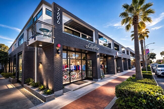 Building Photo - Girard Lofts