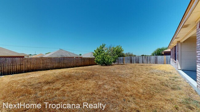 Building Photo - 4 br, 2 bath House - 2710 Littlewood Dr.