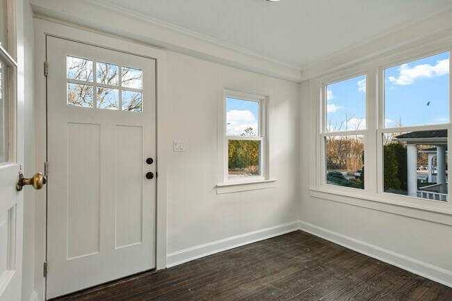 Foto del edificio - 75 Murray Ave