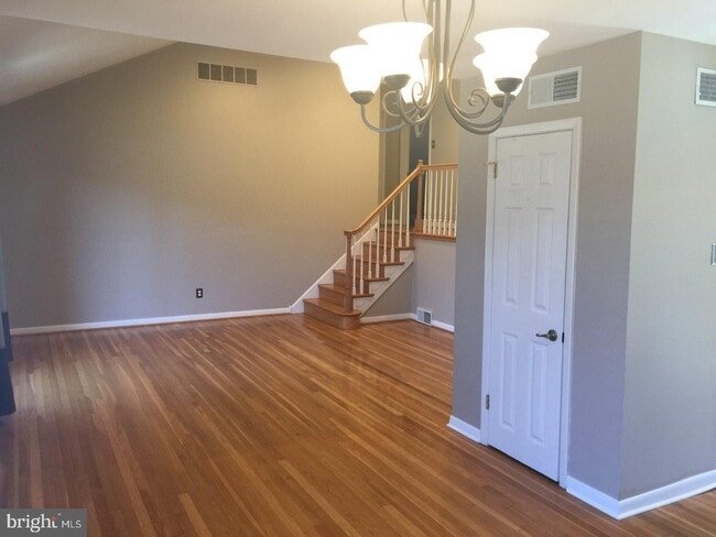 Building Photo - Fairfax - North Wilmington - 4 bedroom ava...