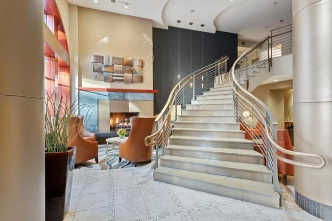 Building Photo - 1 bedroom in Seattle WA 98121