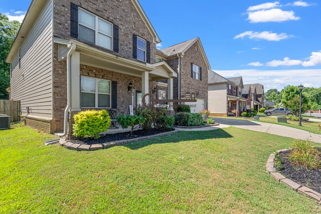 Building Photo - 362 Bowhunter Dr