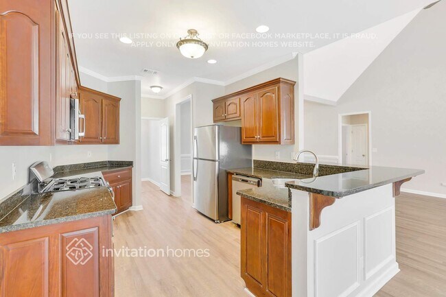Foto del edificio - 495 Langley Creek Dr