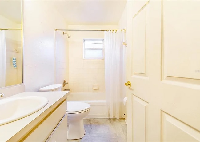 Building Photo - South Lakeland 3 bedroom 2 bath home!