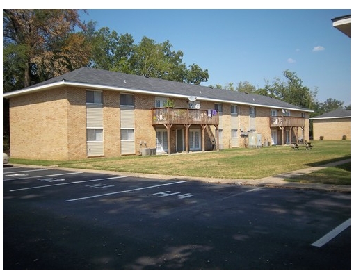 Building Photo - Heritage Apartments