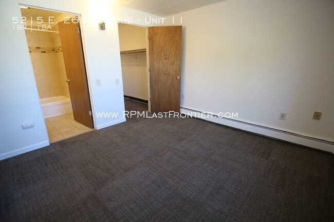 Foto del edificio - 5215 E 26th Ave