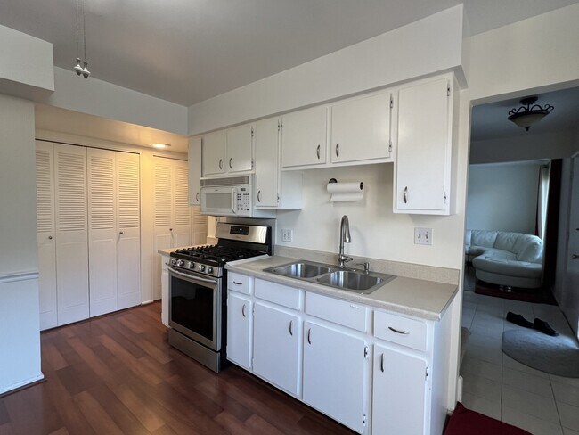 Foto del edificio - 7344 Country Creek Way