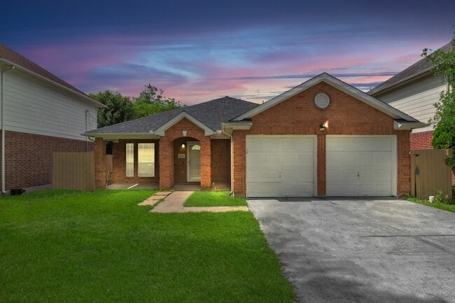 Photo - 8914 Dirby St House