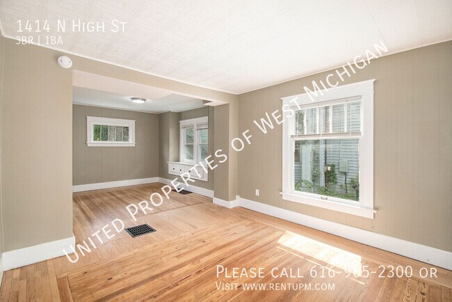 Foto del edificio - Available Now |3 Bedroom 1 Bath Single Fam...