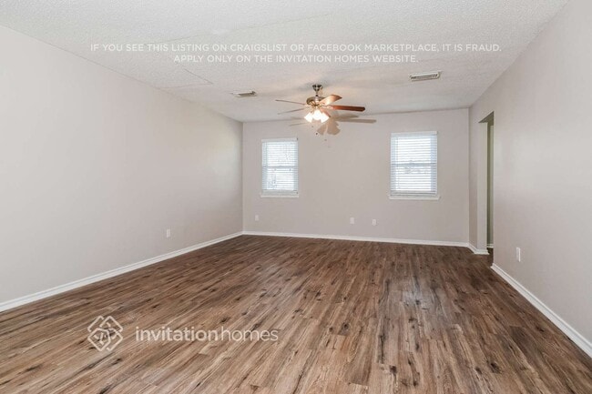 Building Photo - 311 Woodard St