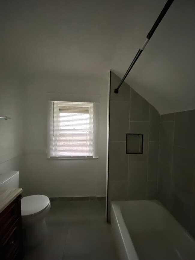 Photo - 3810 Vermont Ave Apartment