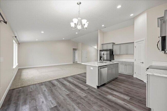 Foto del edificio - 7902 Squamish Ln