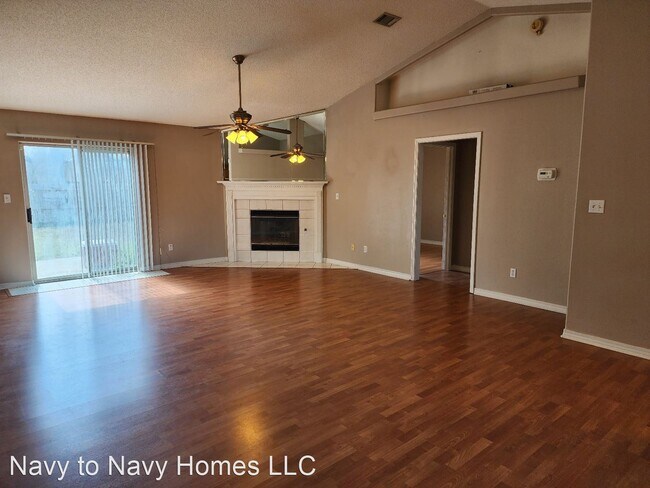 Building Photo - 3 br, 2 bath House - 6000 Yellow Rose Drive