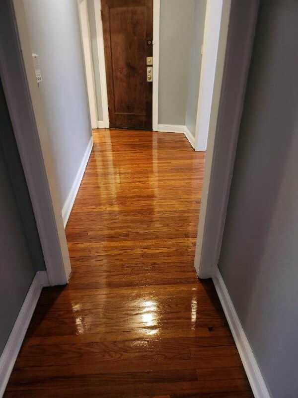 Foto principal - 7700 S Ridgeland Ave