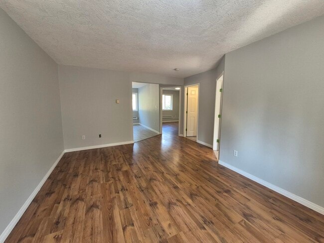 Building Photo - 2180 Benko Rd
