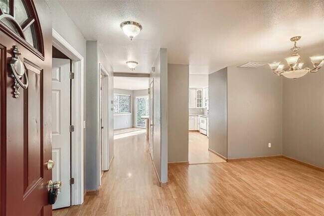 Foto del edificio - 18911 101st St Ct E, Bonney Lake, WA, 98391