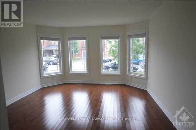 Building Photo - 252 Moss Grove St