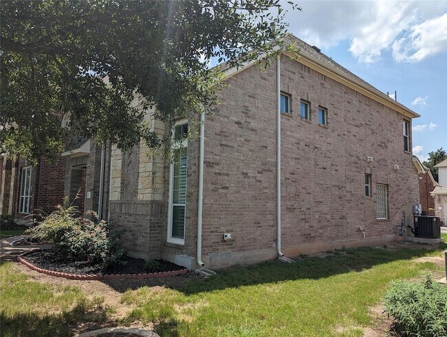 Foto del edificio - 14812 Avery Ranch Blvd