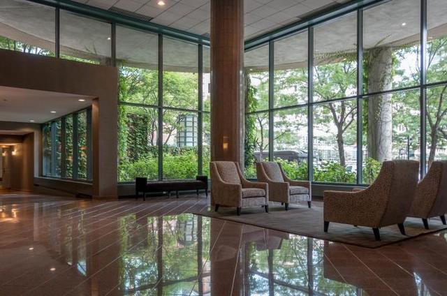 Foto del edificio - 440 N McClurg Ct