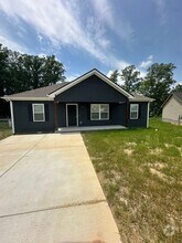 Building Photo - 189 Timber Circle