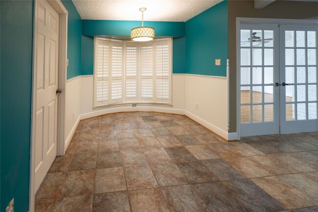 Foto del edificio - 7546 Maple Tree Dr