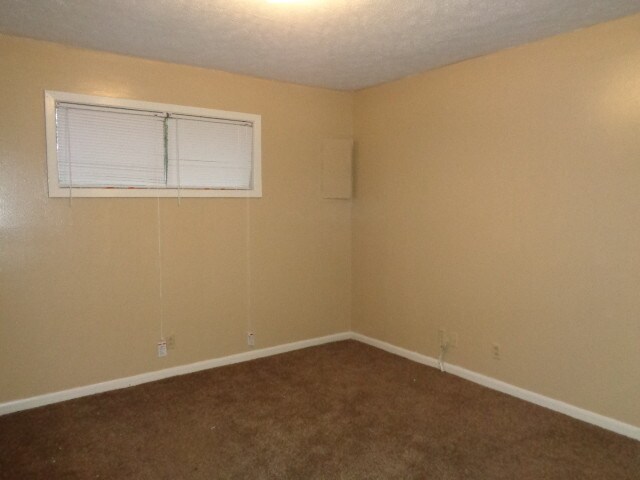 Bedroom # 2 - 306 Forrest Blvd