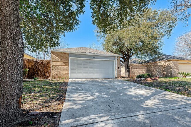 Building Photo - 4130 Summit Valley Dr