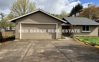 Building Photo - 5131 Sycan Ct SE