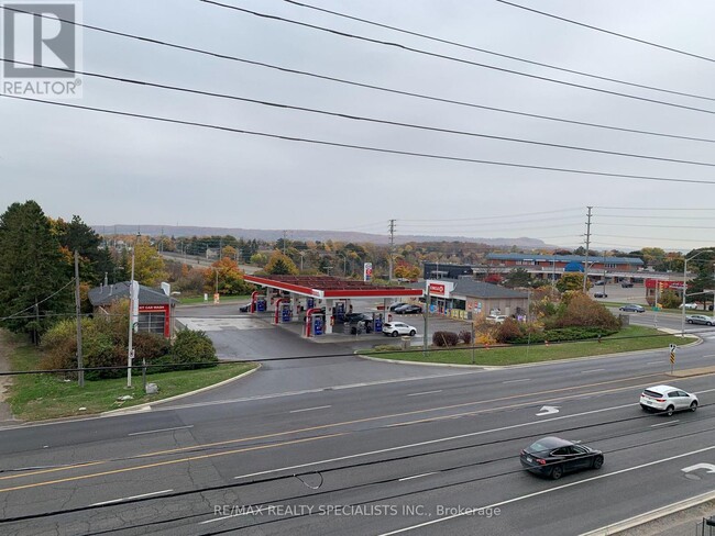 Building Photo - 8010-8010 Derry Rd