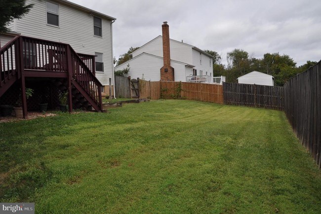 Foto del edificio - 5481 Braddock Ridge Dr